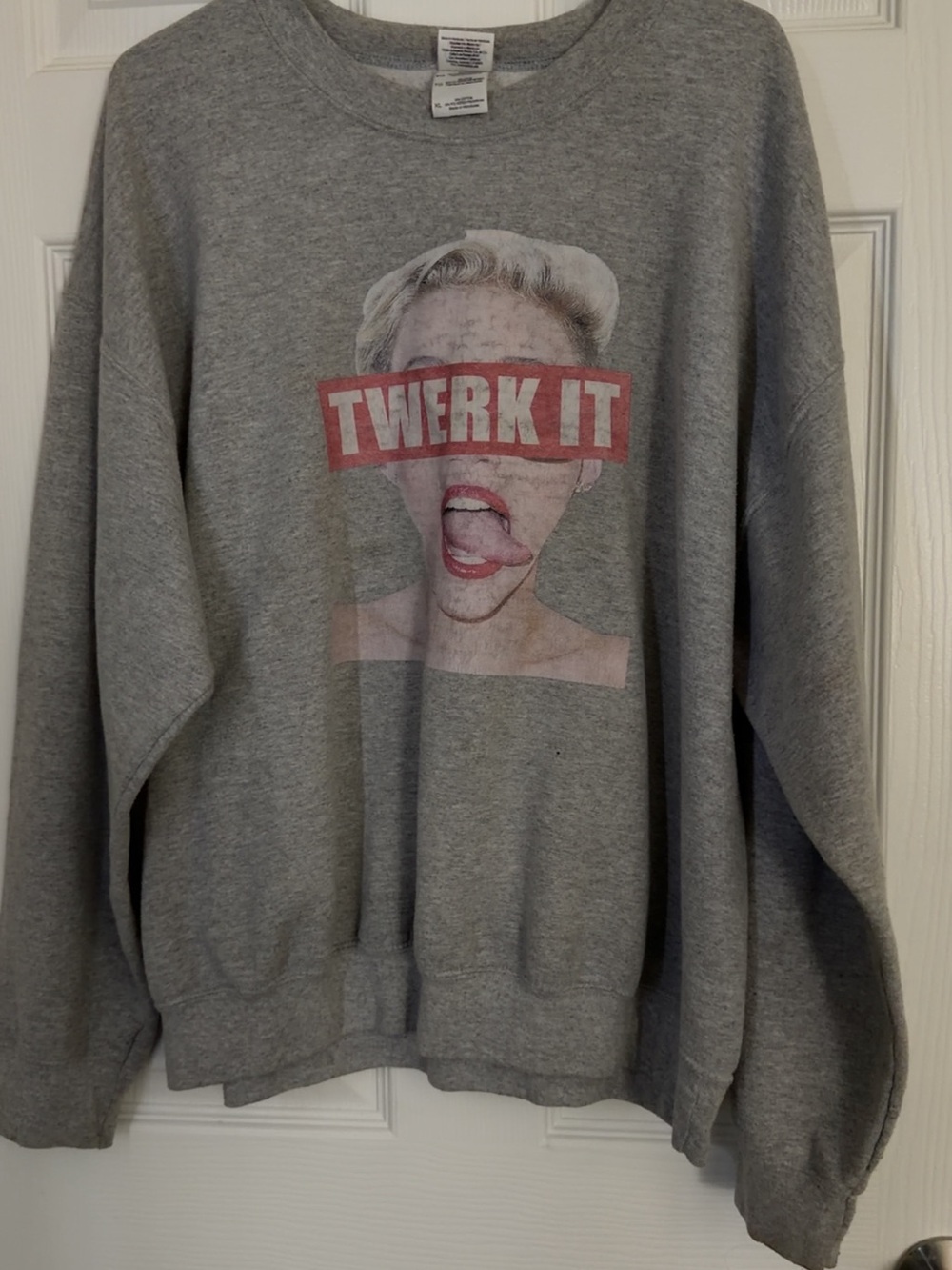 Miley Cyrus & Max Azria Gray Crewneck Sweatshirt with Red Graphic